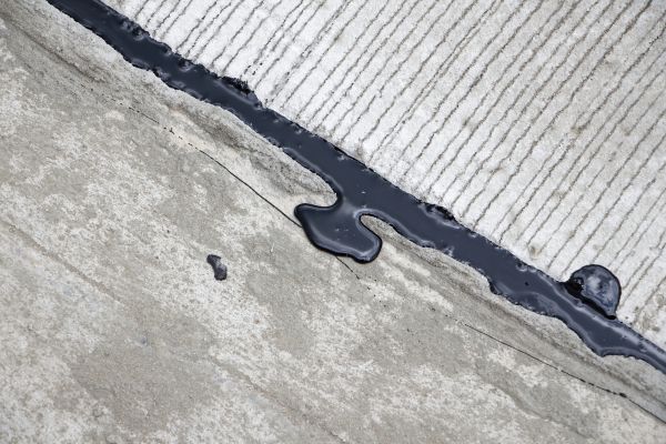 Pavement Crack Sealing in San Angelo